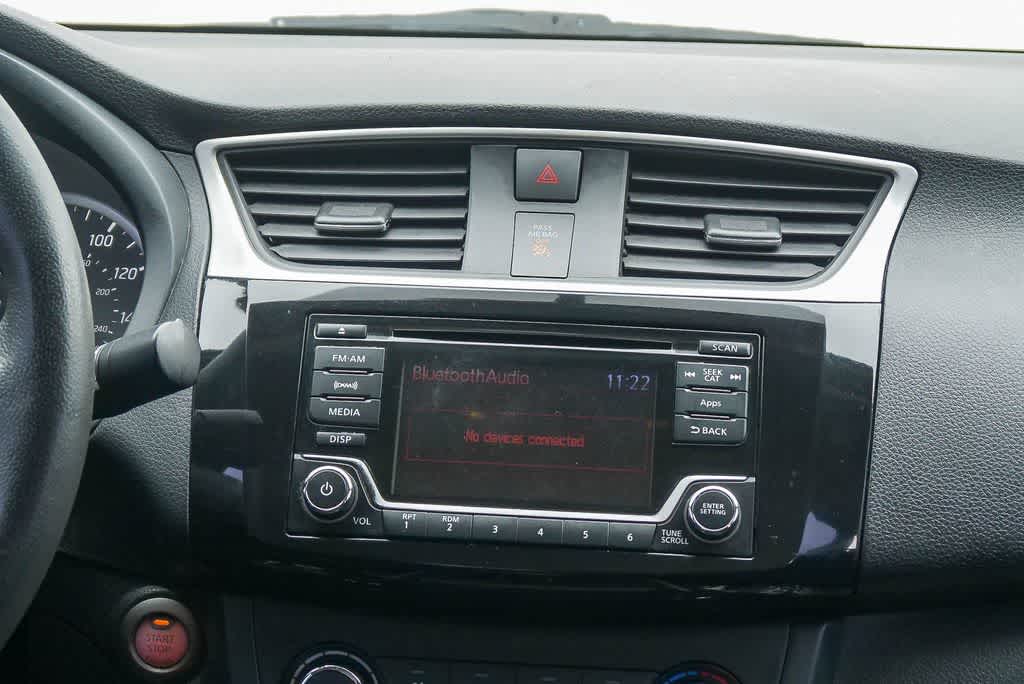 Thumbnail: 2016 Nissan Sentra - 13