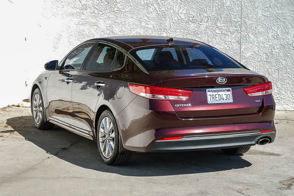 Thumbnail: 2016 Kia Optima - 6