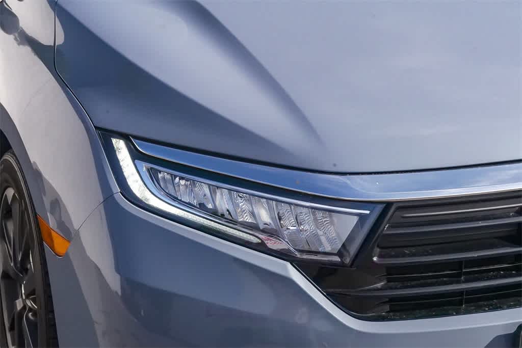 2023 Honda Odyssey Elite photo 3