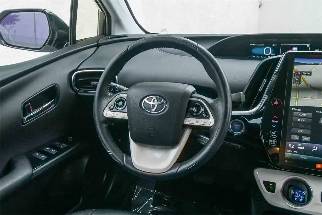 Thumbnail: 2017 Toyota Prius Prime - 14