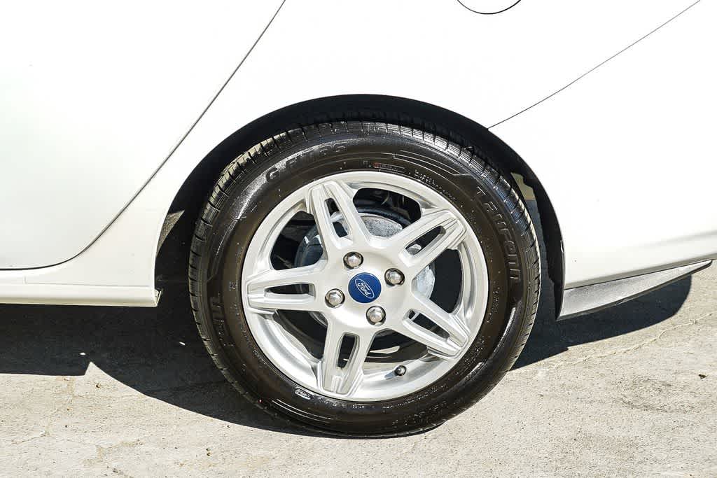 Thumbnail: 2017 Ford Fiesta - 11