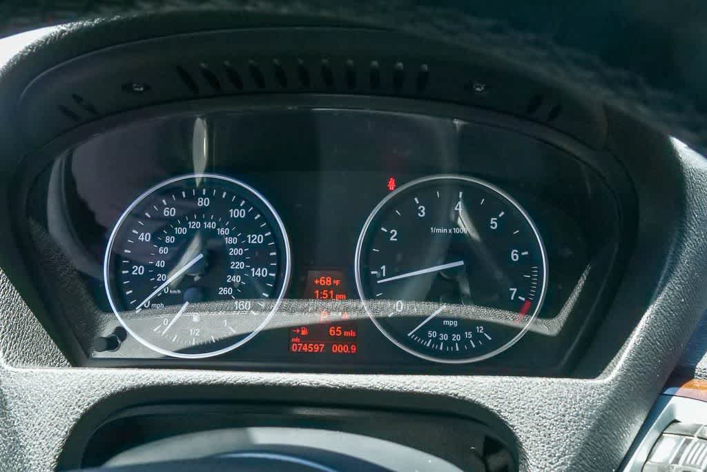 Thumbnail: 2012 BMW X5 - 22
