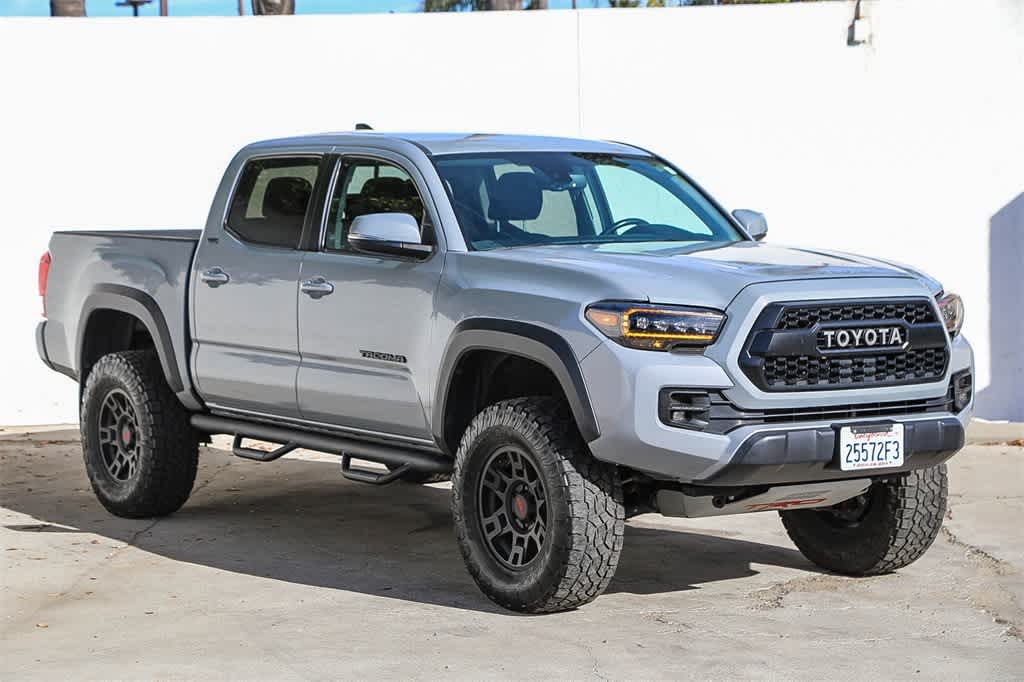 Thumbnail: 2021 Toyota Tacoma - 3