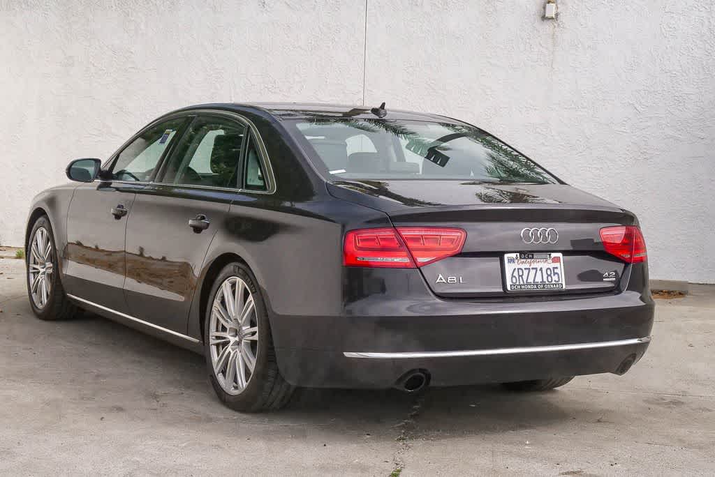 Thumbnail: 2011 Audi A8 - 9