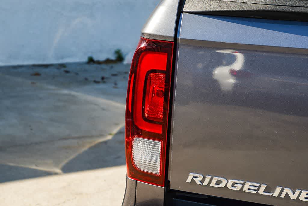 Thumbnail: 2018 Honda Ridgeline - 6