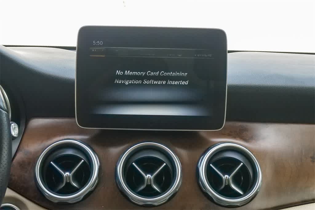 Thumbnail: 2019 Mercedes-Benz GLA - 11