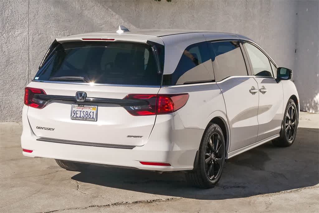 Thumbnail: 2023 Honda Odyssey - 7