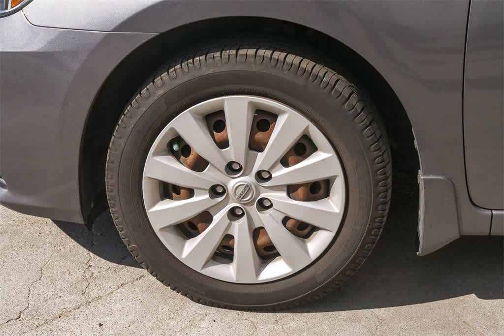 Thumbnail: 2019 Nissan Sentra - 5