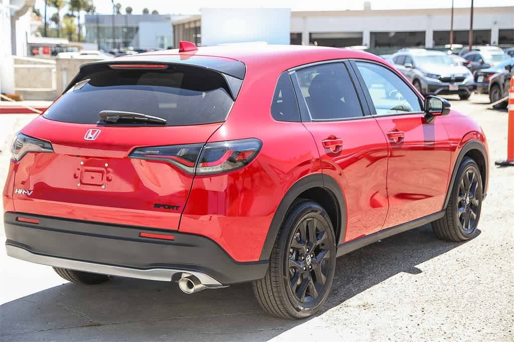 2025 Honda HR-V Sport photo 4