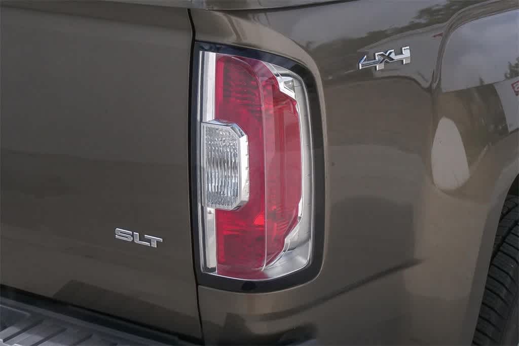 Thumbnail: 2016 GMC Canyon - 10