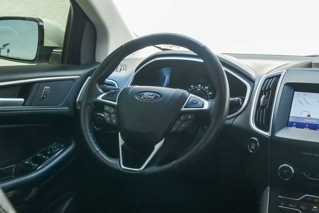 Thumbnail: 2020 Ford Edge - 14