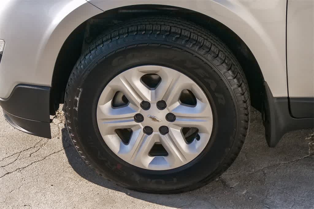 Thumbnail: 2017 Chevrolet Traverse - 5