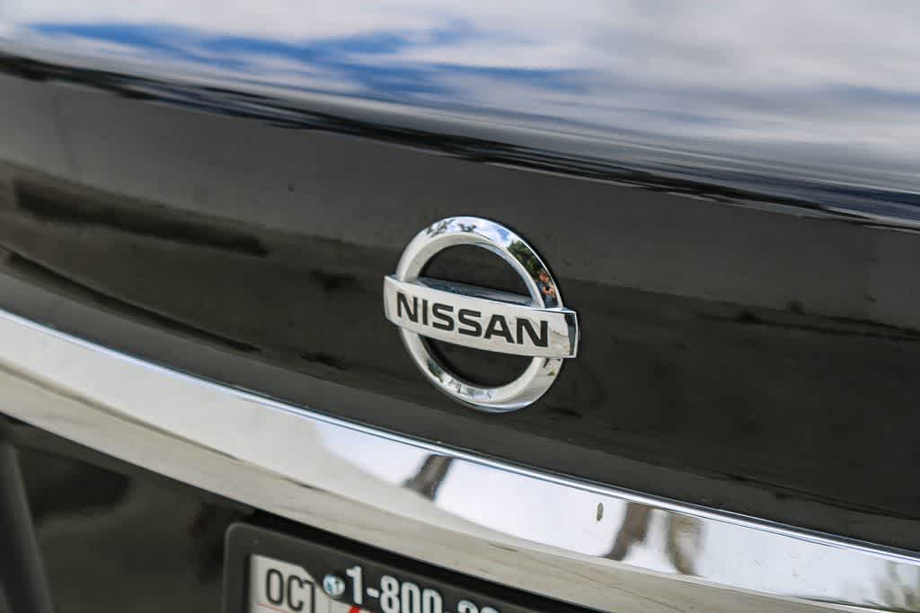 Thumbnail: 2016 Nissan Sentra - 11