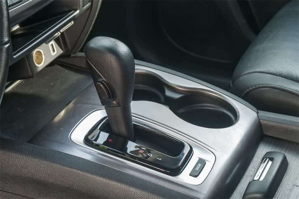 Thumbnail: 2020 Honda Pilot - 19