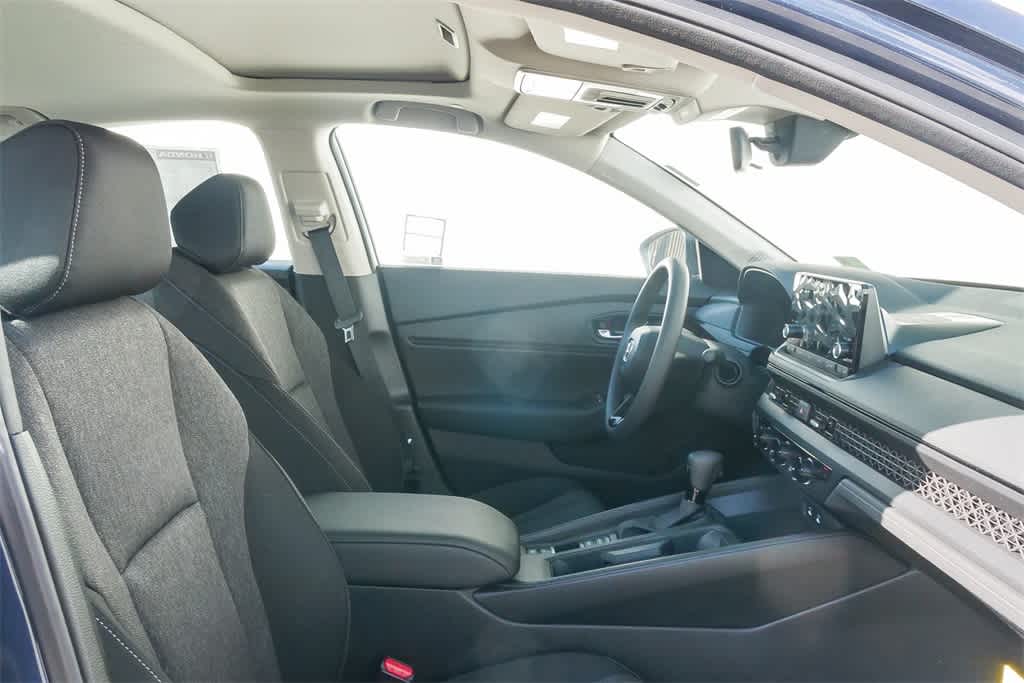 Thumbnail: 2025 Honda Accord - 19