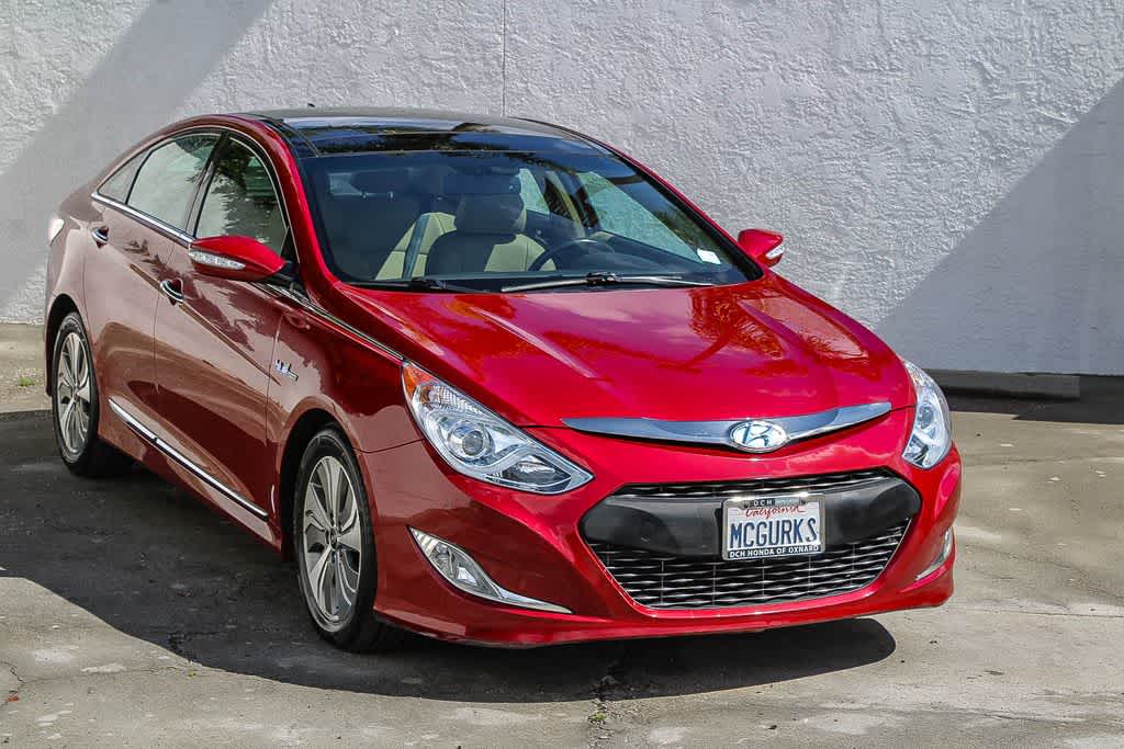 Thumbnail: 2013 Hyundai Sonata - 3