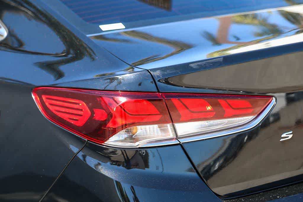 Thumbnail: 2018 Hyundai Sonata - 8