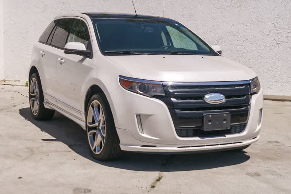 Thumbnail: 2014 Ford Edge - 3