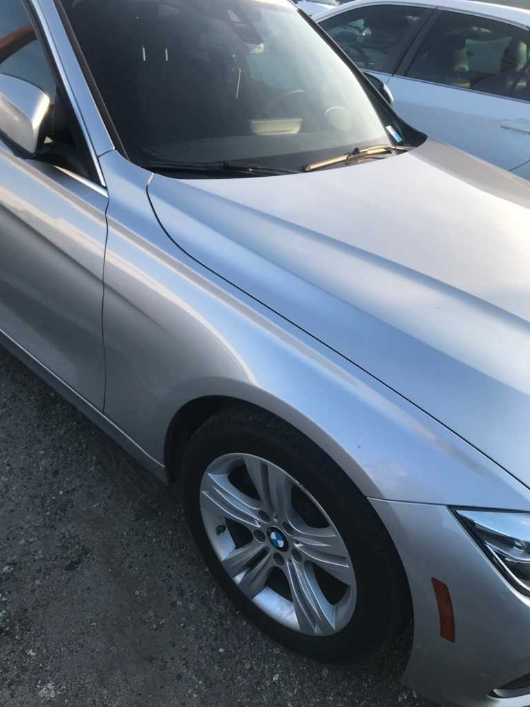 Thumbnail: 2018 BMW 3 Series - 3