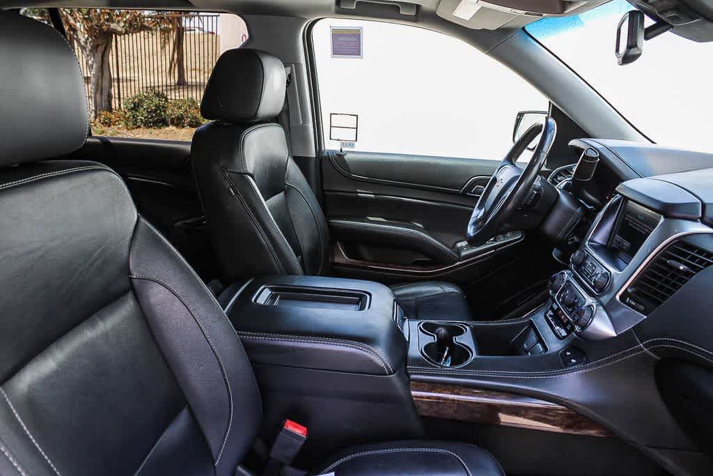 Thumbnail: 2018 Chevrolet Suburban - 17