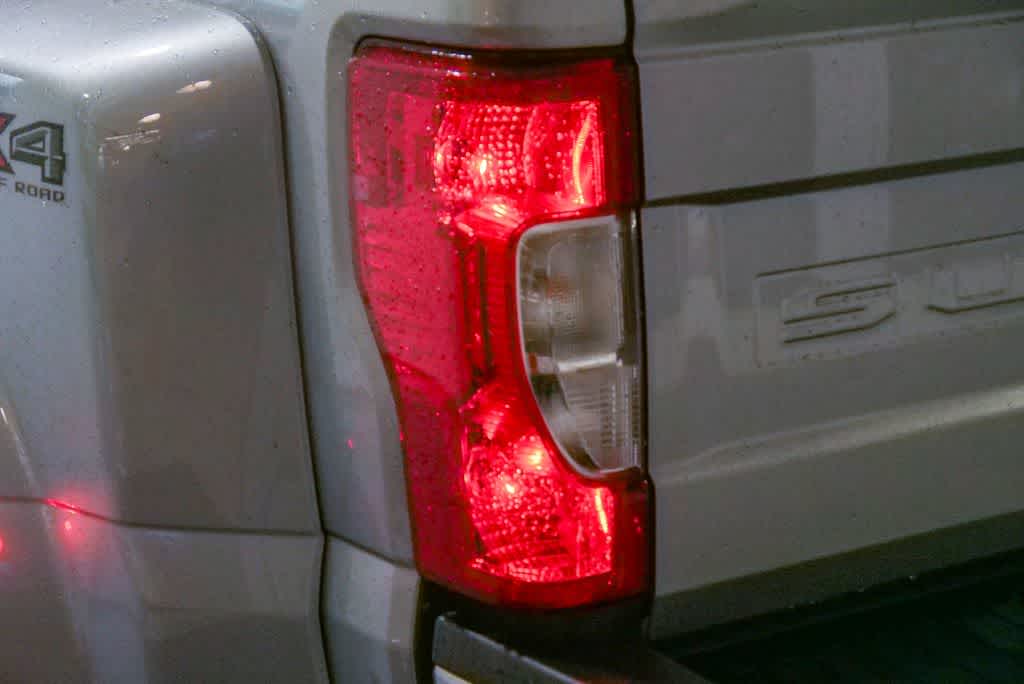 Thumbnail: 2020 Ford Econoline - 10