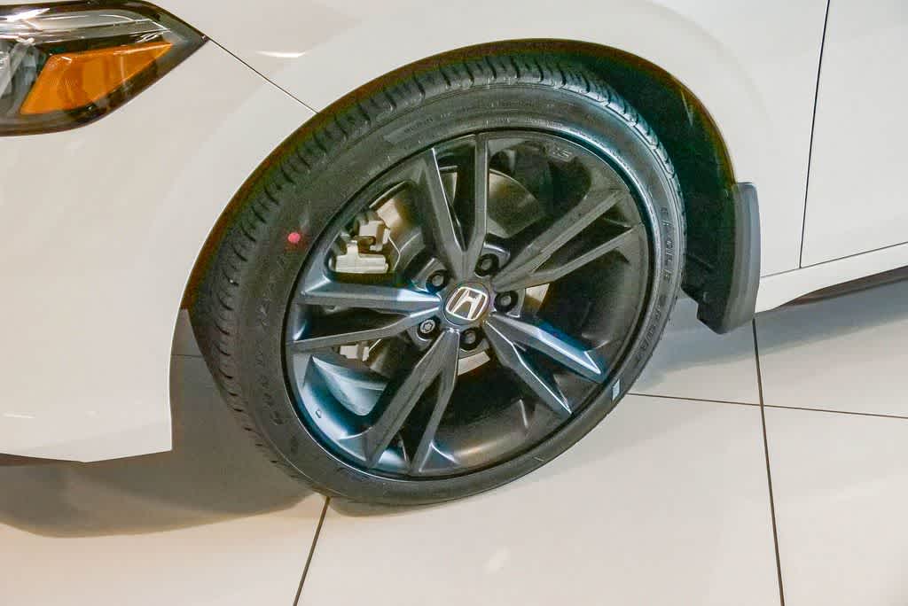 Thumbnail: 2026 Honda Civic - 5