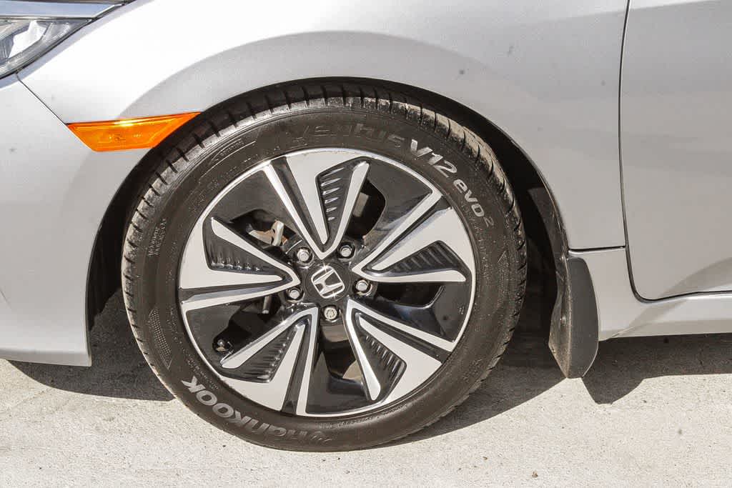 Thumbnail: 2018 Honda Civic - 5