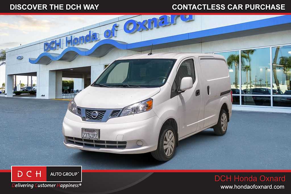 2018 Nissan NV200 SV's photo
