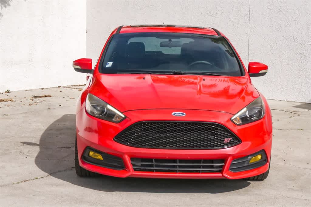 Thumbnail: 2016 Ford Focus - 2