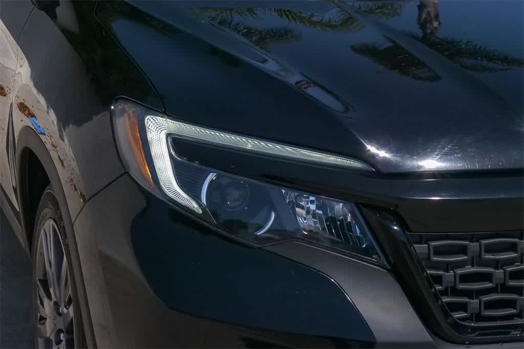 Thumbnail: 2021 Honda Passport - 4