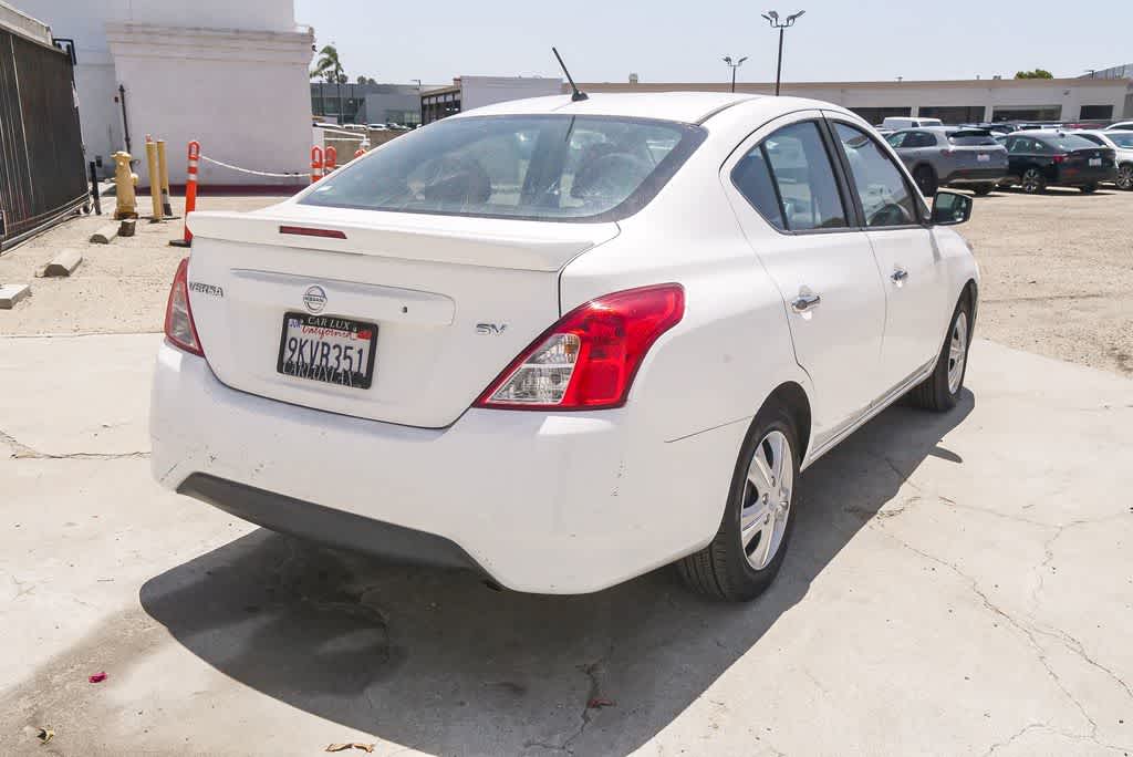 Thumbnail: 2017 Nissan Versa - 8