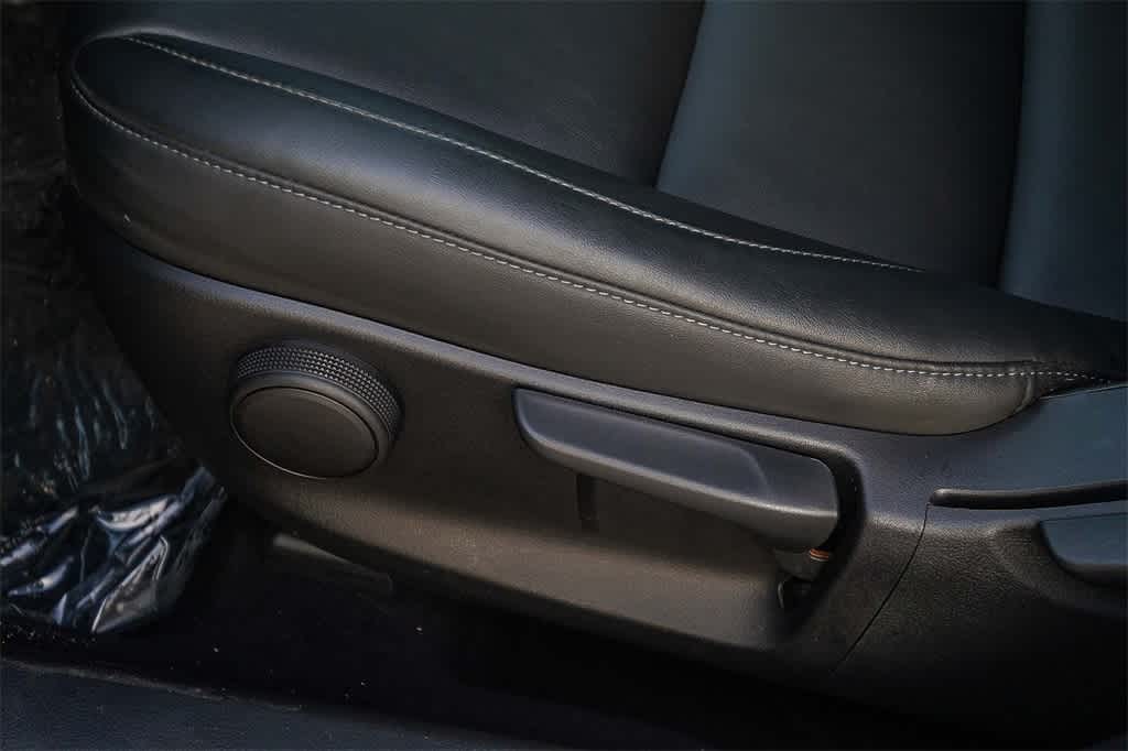 Thumbnail: 2022 Mazda CX-30 - 22