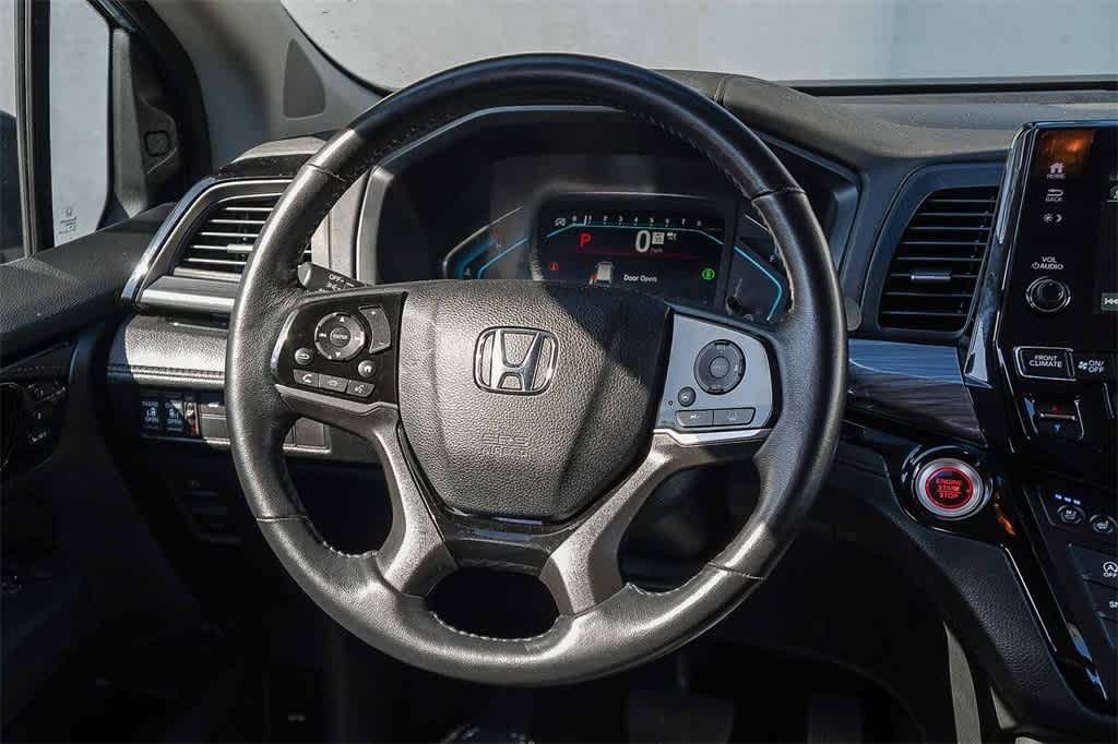 Thumbnail: 2023 Honda Odyssey - 15