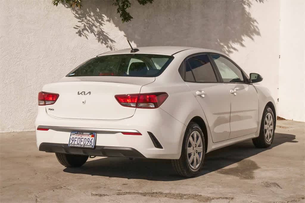 Thumbnail: 2023 Kia Rio - 7