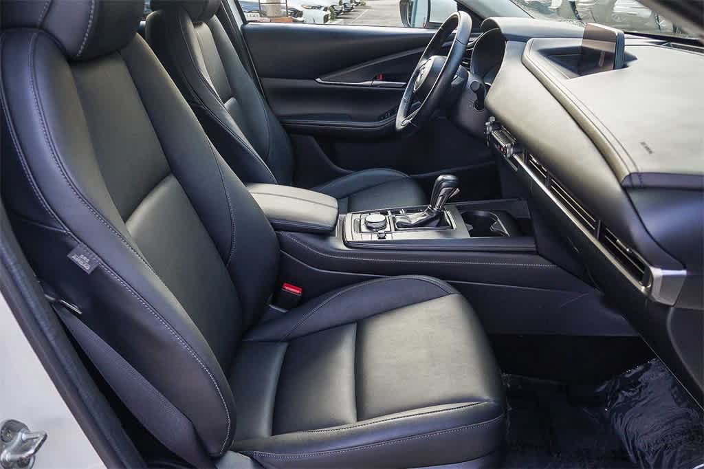 Thumbnail: 2022 Mazda CX-30 - 17