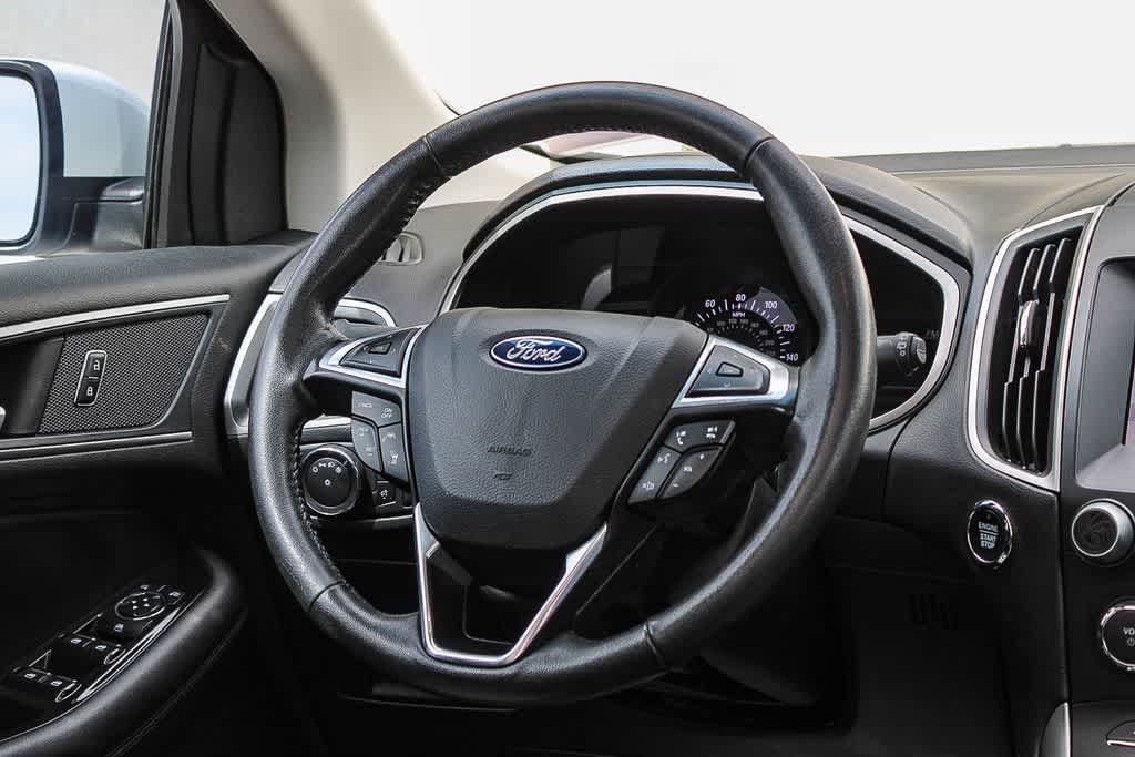 Thumbnail: 2019 Ford Edge - 14