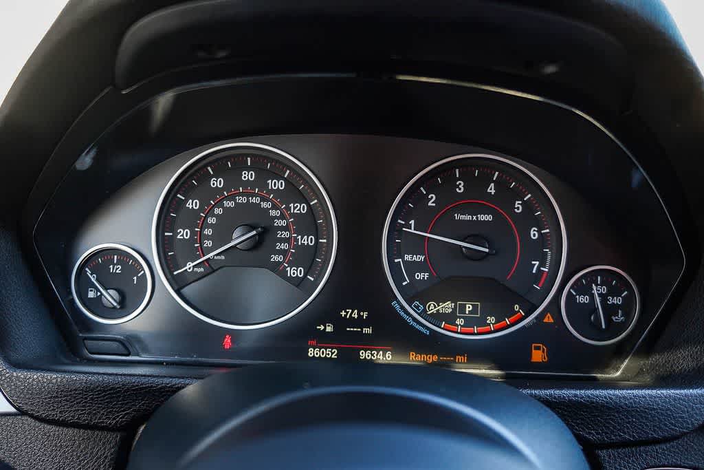 Thumbnail: 2018 BMW 3 Series - 26