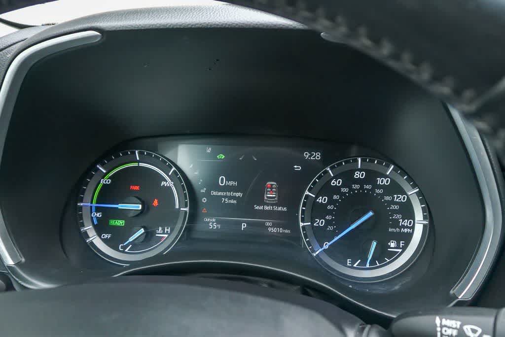 Thumbnail: 2021 Toyota Highlander - 23