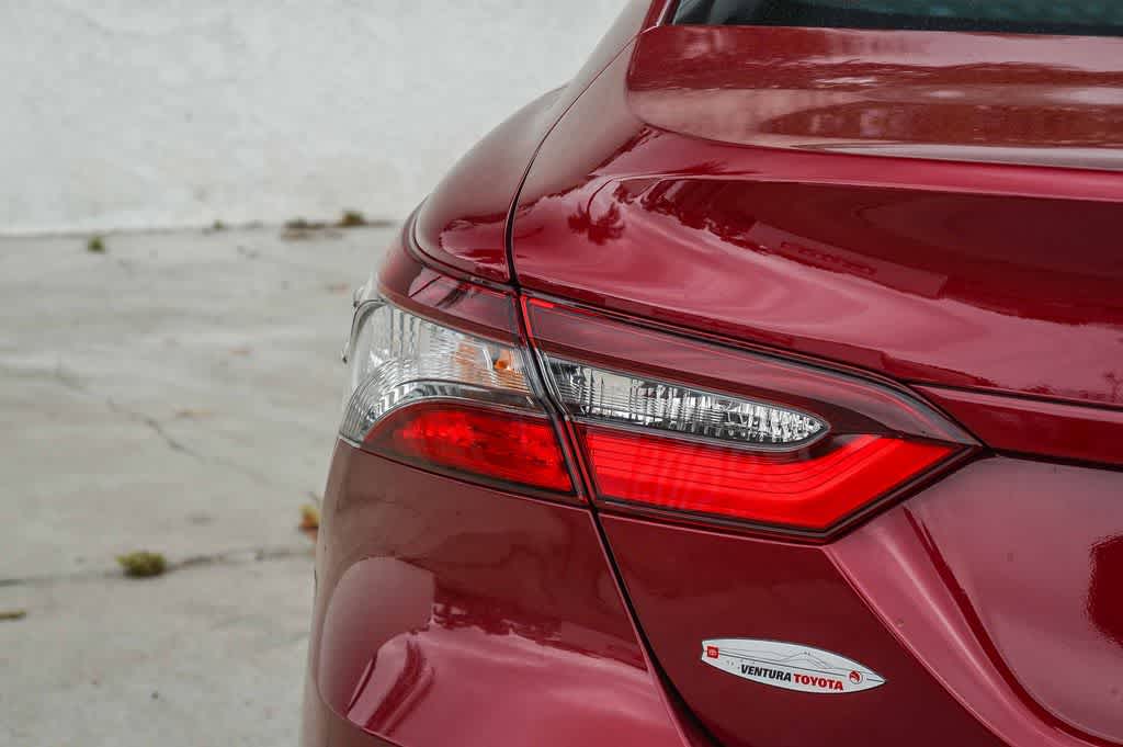 Thumbnail: 2021 Toyota Camry - 7