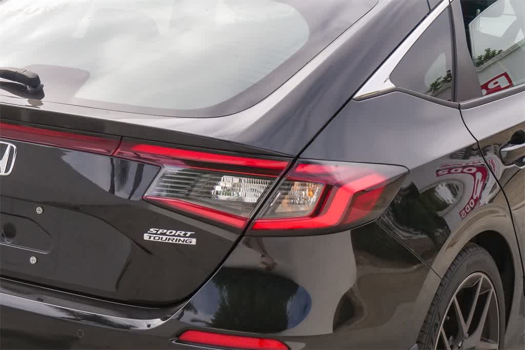 Thumbnail: 2024 Honda Civic - 10