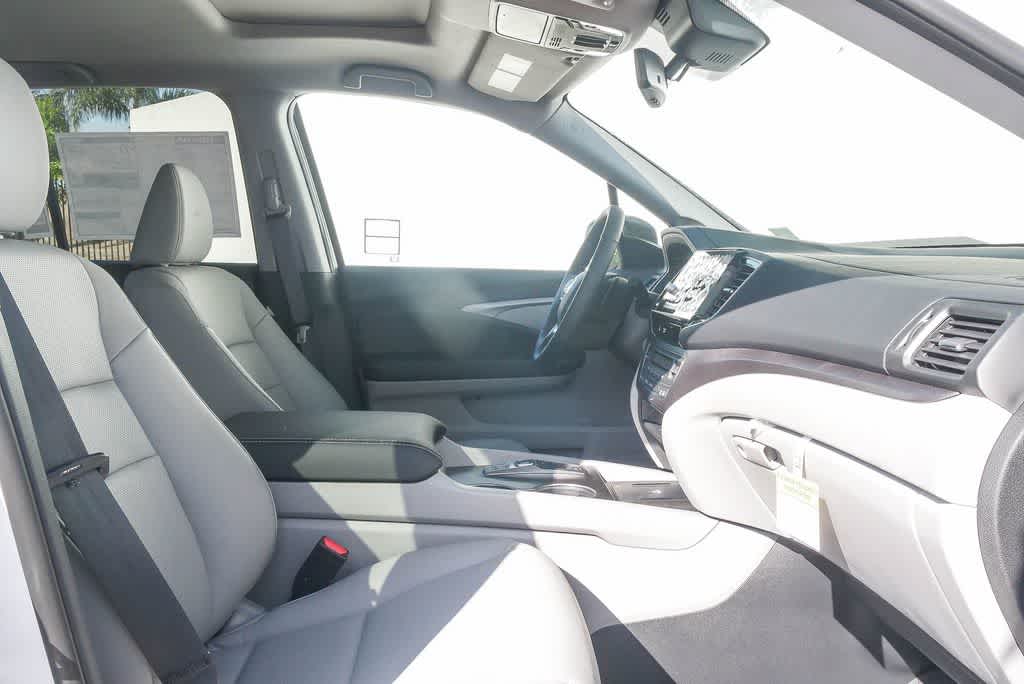 Thumbnail: 2026 Honda Ridgeline - 19