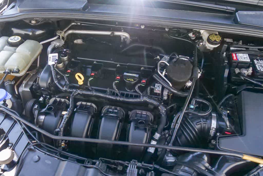 Thumbnail: 2014 Ford Focus - 23