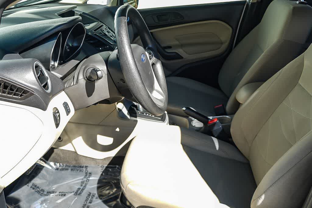 Thumbnail: 2017 Ford Fiesta - 21