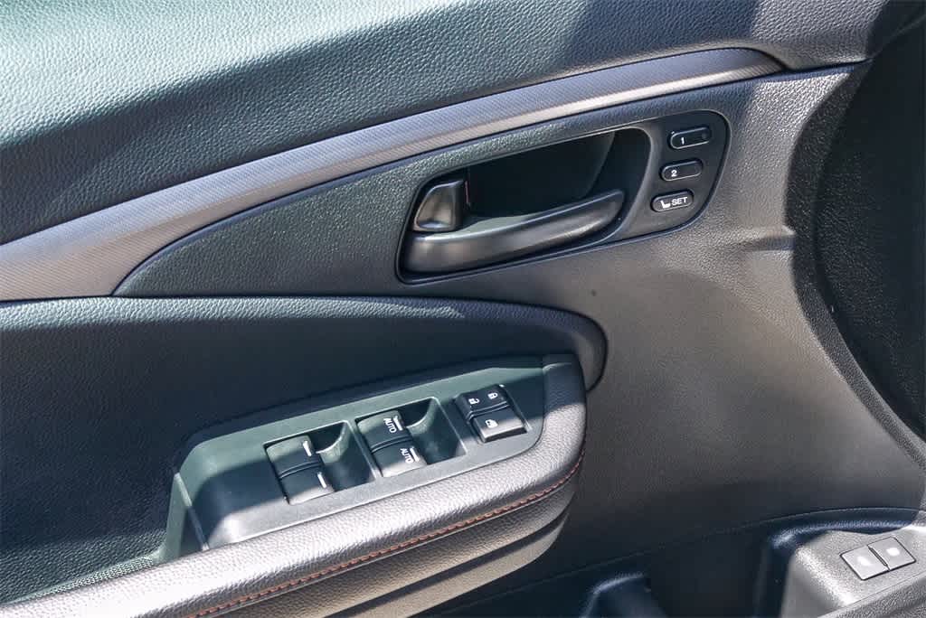 Thumbnail: 2022 Honda Pilot - 20