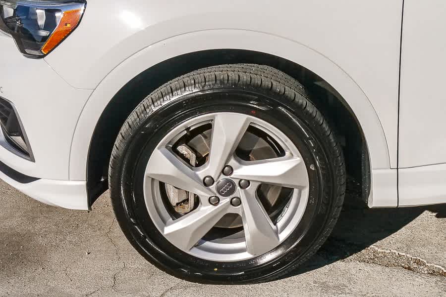 Thumbnail: 2020 Audi Q3 - 5