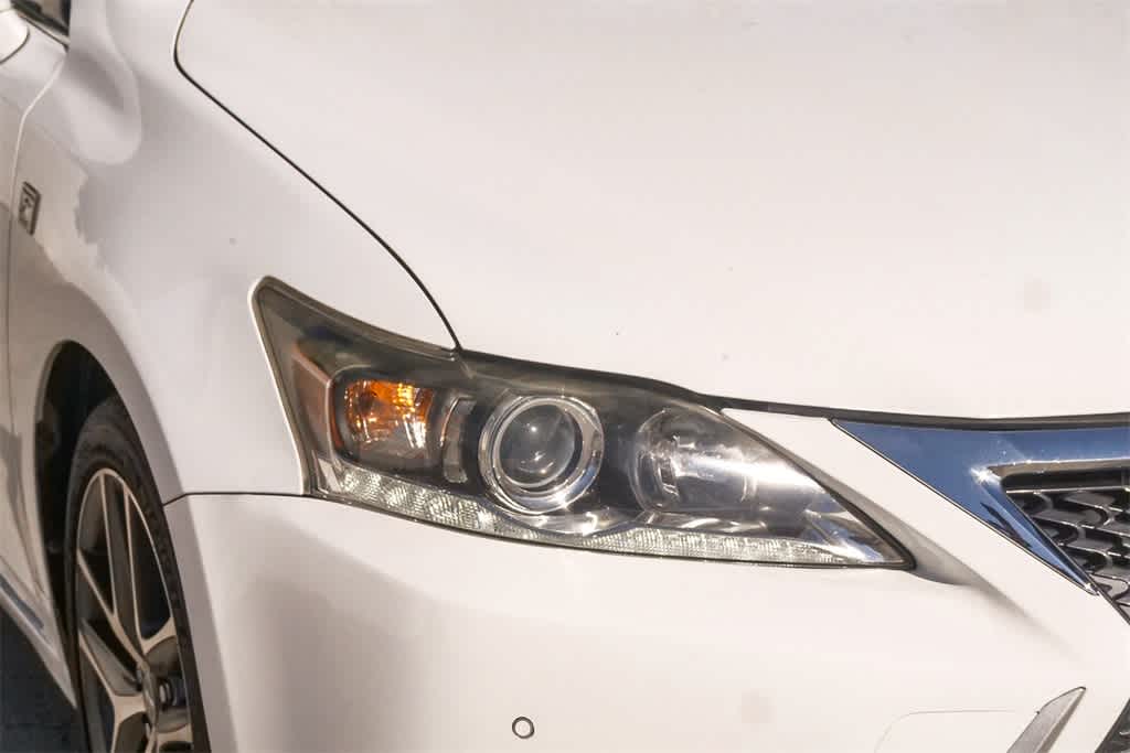 Thumbnail: 2016 Lexus CT - 4