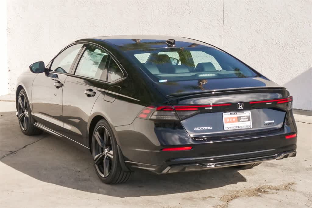 Thumbnail: 2025 Honda Accord - 9