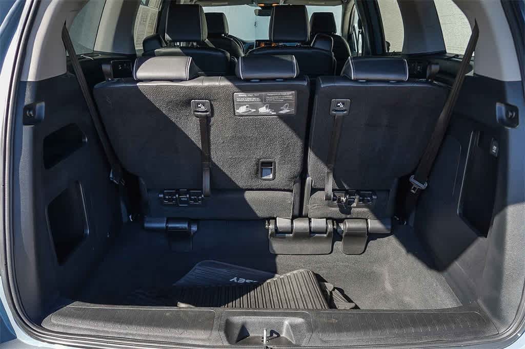 Thumbnail: 2023 Honda Odyssey - 28