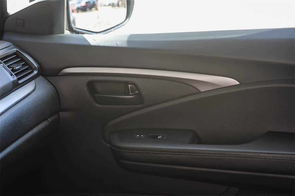 Thumbnail: 2022 Honda Passport - 20