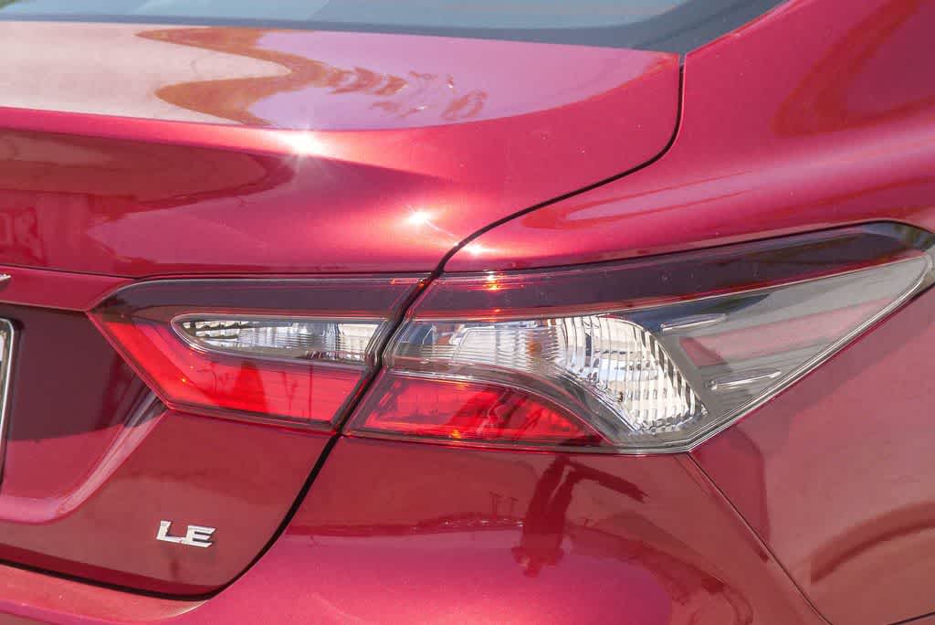 Thumbnail: 2021 Toyota Camry - 10
